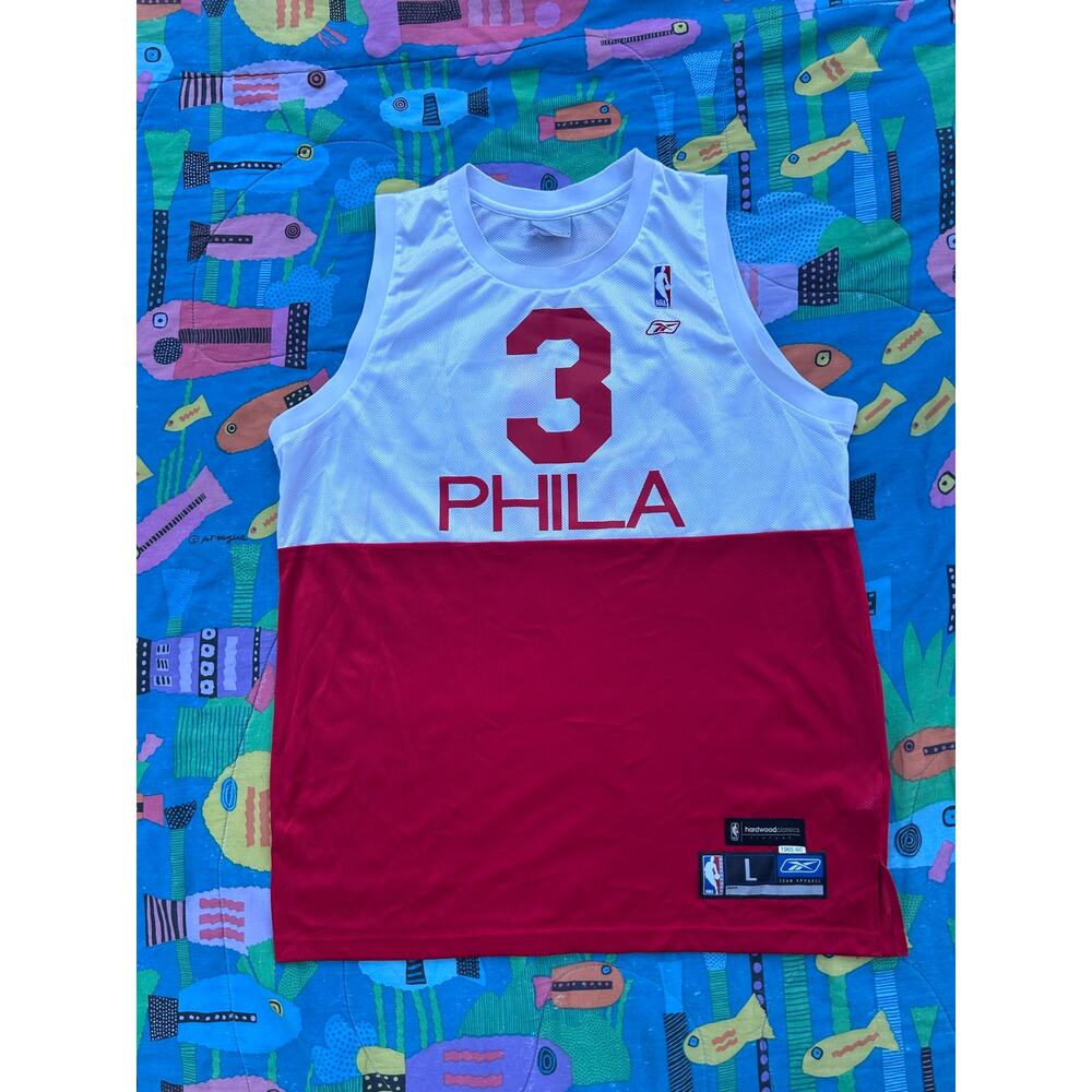 Red and White Y2K Philadelphia 76ers Allen Iverson retro large throwback jersey
